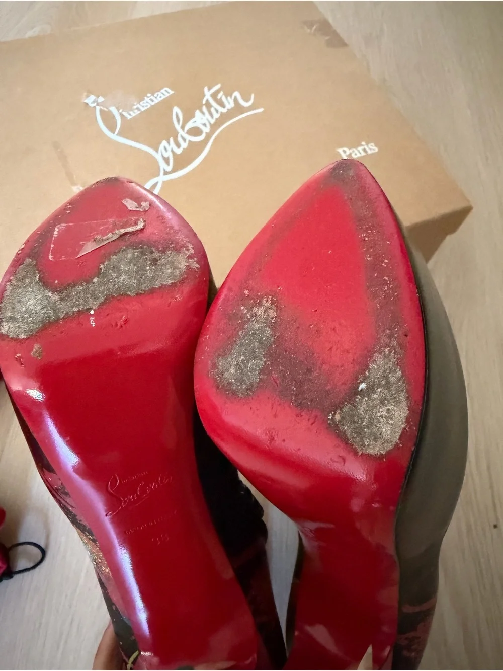 Christian Louboutin daf 160 size 38 booties boots